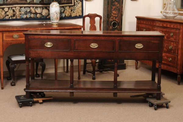 Early 19th Century English Dresser Base with 3 Drawers, Reeded Supports and Pot Board Below - Image 14