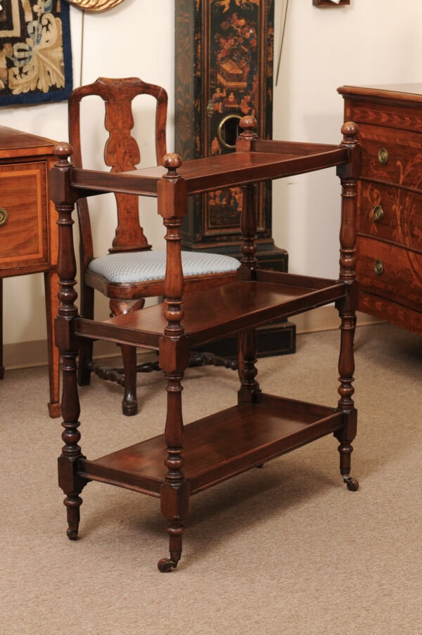 English 19th Century Walnut Trolley with 3 Tiers and Turned Supports - Image 10