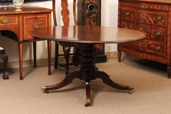 English George III Breakfast Oval Dining Table in Plum Pudding Mahogany with Pedestal Base, Early 19th Century - Image 7