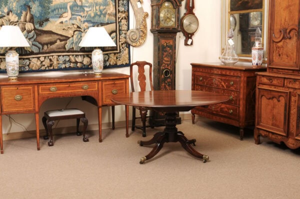 English George III Breakfast Oval Dining Table in Plum Pudding Mahogany with Pedestal Base, Early 19th Century - Image 8