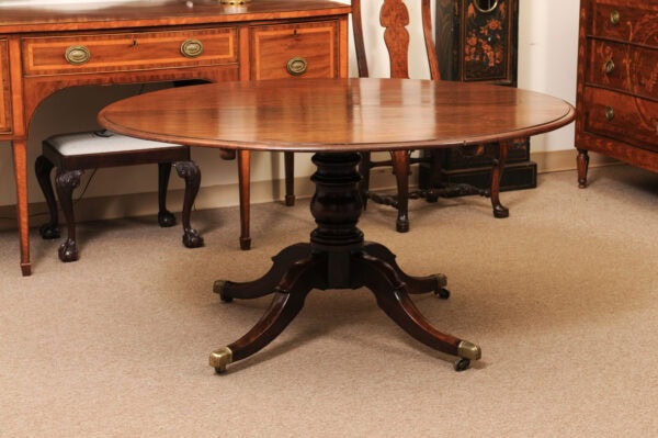 English George III Breakfast Oval Dining Table in Plum Pudding Mahogany with Pedestal Base, Early 19th Century - Image 12