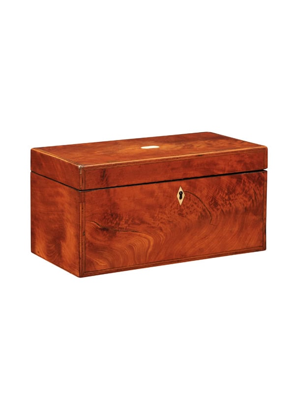 English 19th Century Satin Wood Rectangular Tea Caddy with Fitted Interior