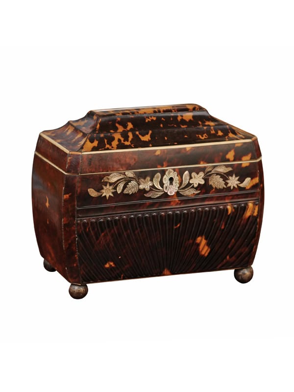 English 19th Century Tortoiseshell Tea Caddy with Mother of Pearl Detail