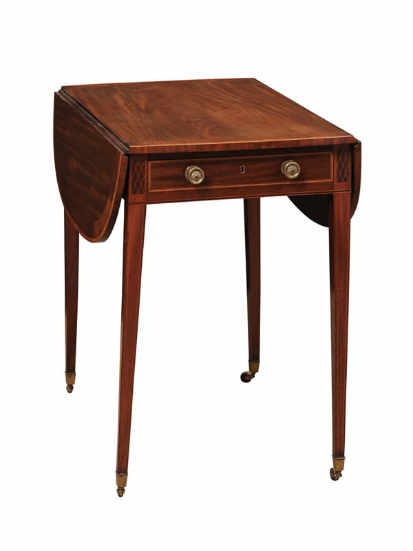 English George III Pembroke Table with Crossbanding and String Inlay