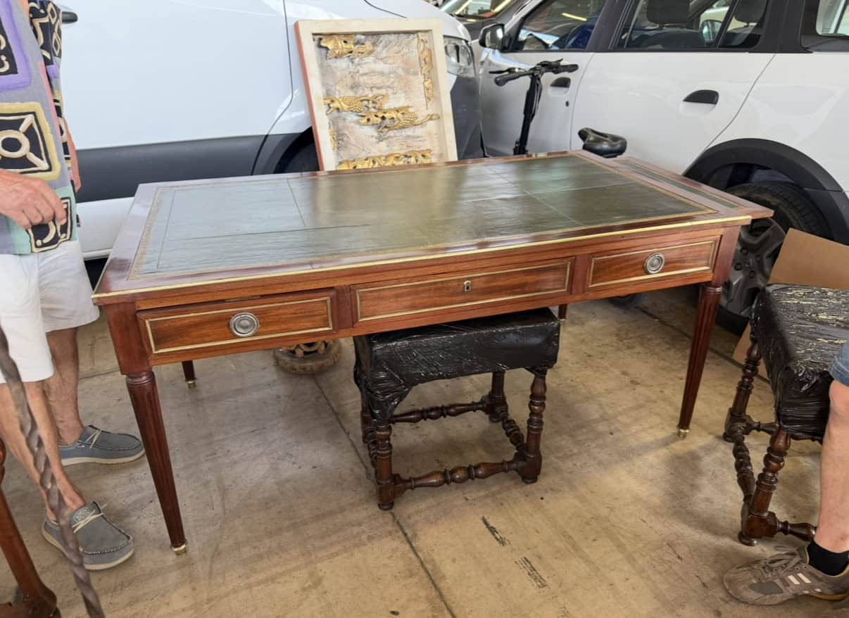 Louis XVI Style Mahogany Bureau Plat / Writing Desk with Green Leather Top, France 19th Century
