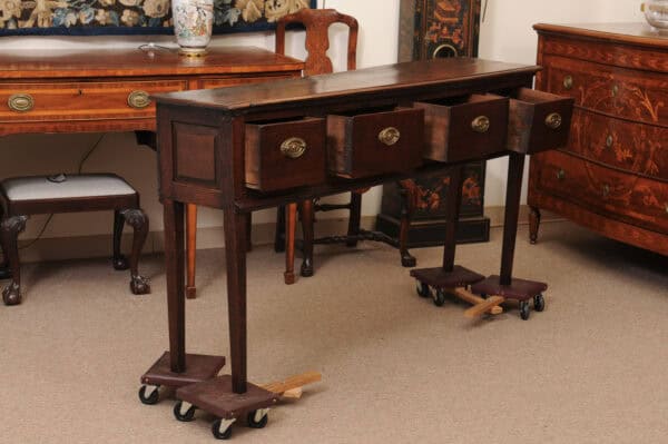 18th Century English Oak Dresser Base with Straight Legs and 4 Drawers - Image 4