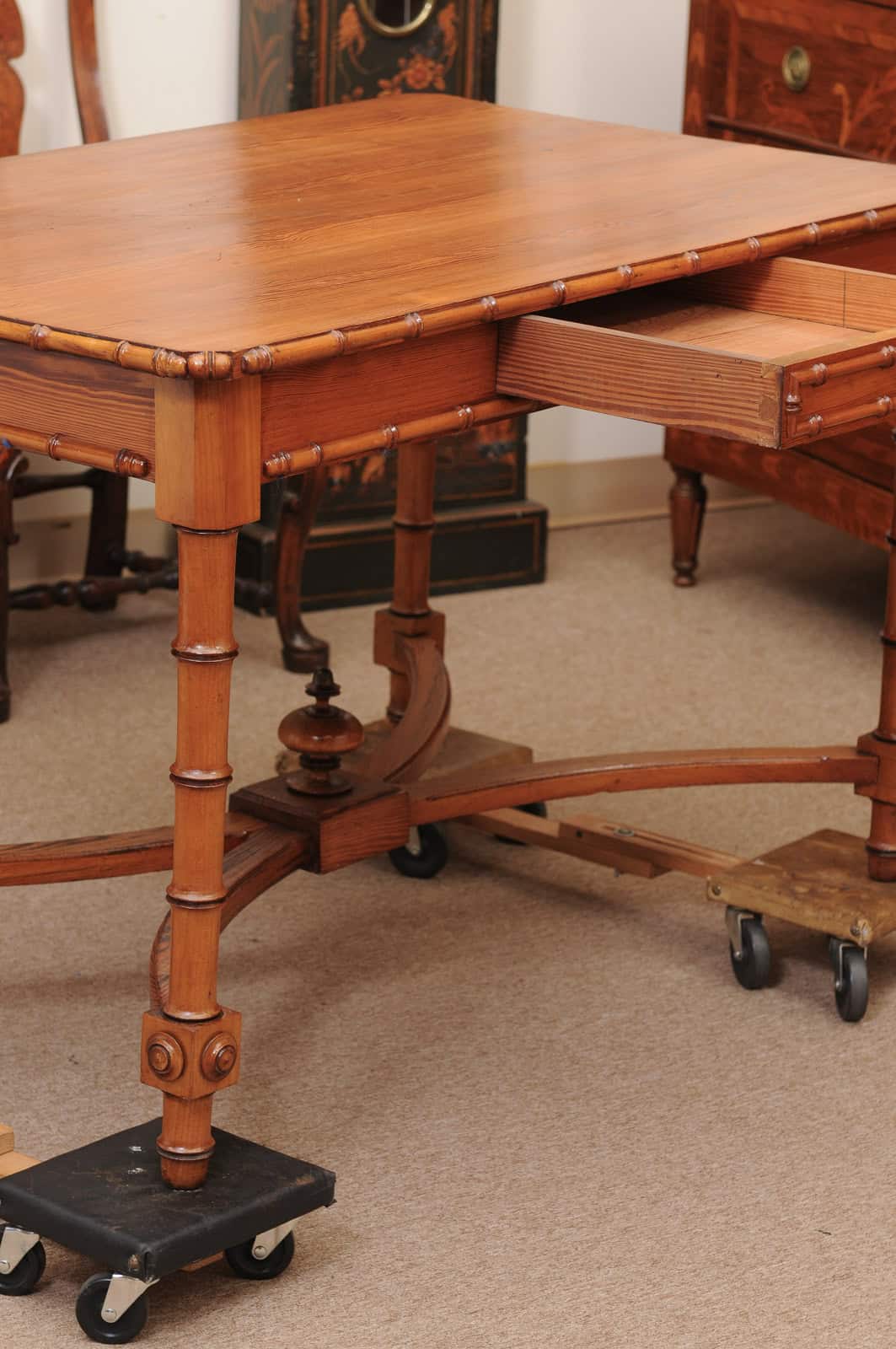 English Faux Bamboo Pine Writing Table with 1 Drawer and X Form Stretcher, Mid? 20th Century - Image 5