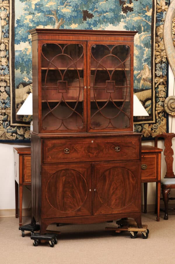 English 19th Century Mahogany Secretary Bookcase with Rosewood Sash Work and Circle Paneled Doors - Image 3