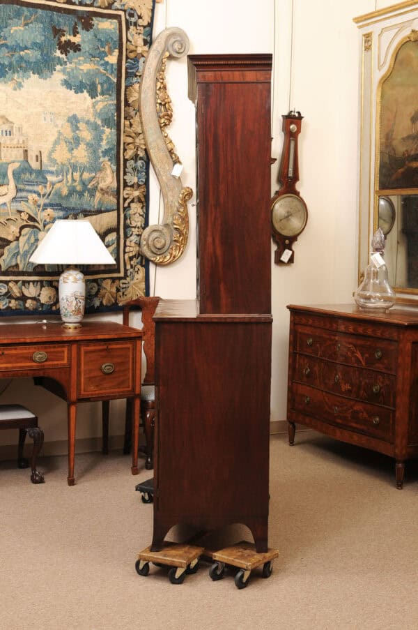English 19th Century Mahogany Secretary Bookcase with Rosewood Sash Work and Circle Paneled Doors - Image 12