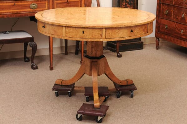 Biedemeier 19th Century Drum Table in Birch, Burled Elm and Rosewood Crossbanding with 6 Drawers and Pedestal Base - Image 12