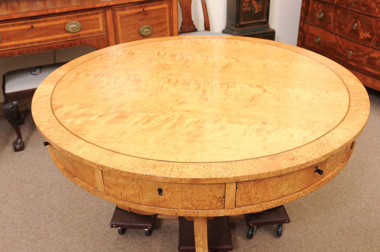 Biedemeier 19th Century Drum Table in Birch, Burled Elm and Rosewood Crossbanding with 6 Drawers and Pedestal Base - Image 14