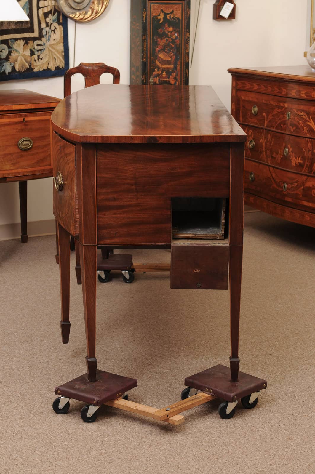 Early 19th Century George IV Mahogany Sideboard with Crossbanding and Reeded Rounded Legs - Image 15