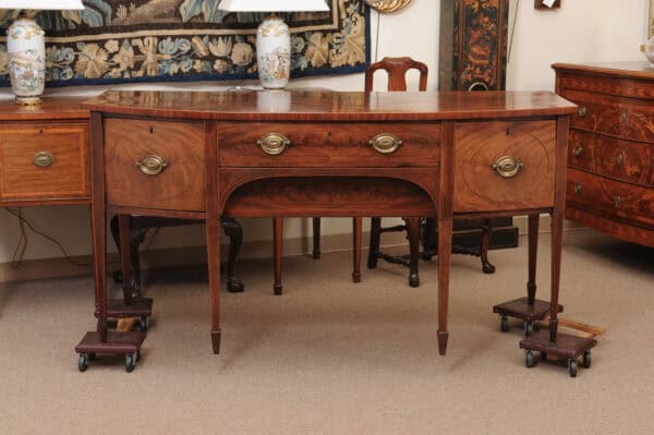 Early 19th Century George IV Mahogany Sideboard with Crossbanding and Reeded Rounded Legs - Image 18