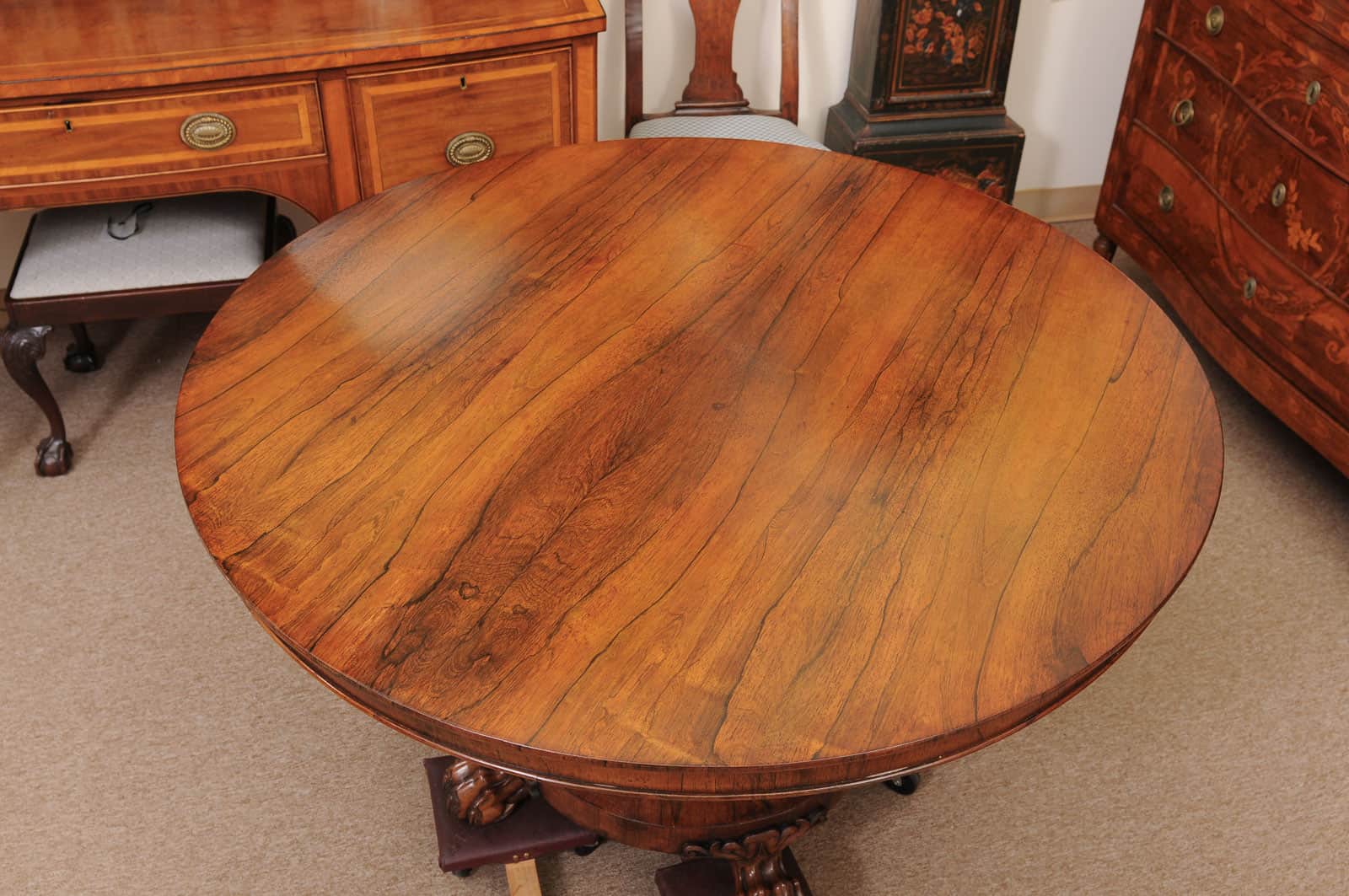 English 19th Century William IV Roswood Pedestal Center Table with Paw Feet - Image 4