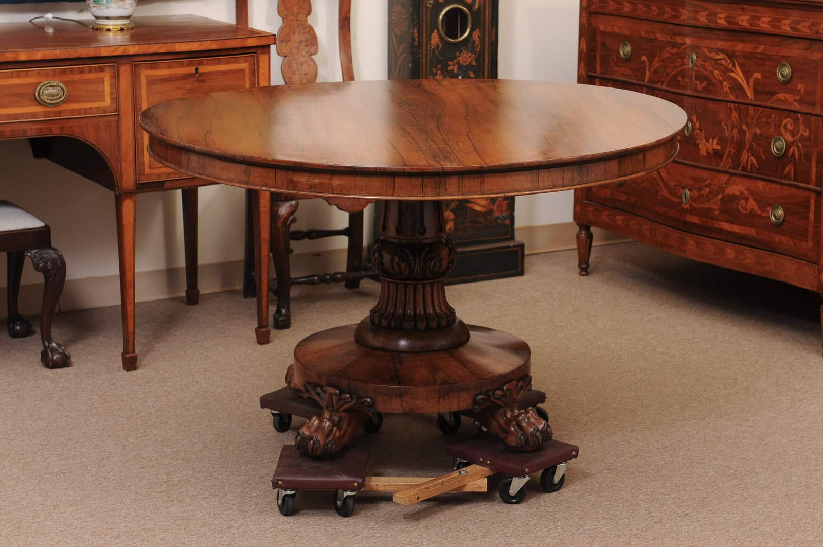 English 19th Century William IV Roswood Pedestal Center Table with Paw Feet - Image 10