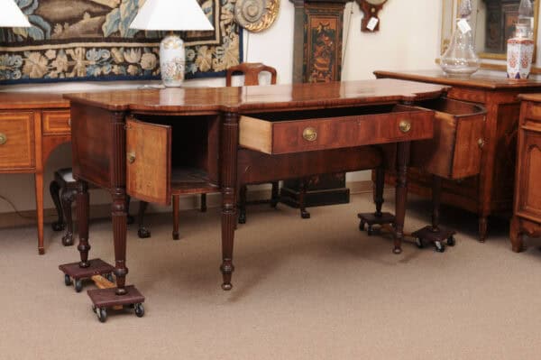 Early 19th Century George IV Mahogany Sideboard with Crossbanding and Reeded Rounded Legs - Image 4