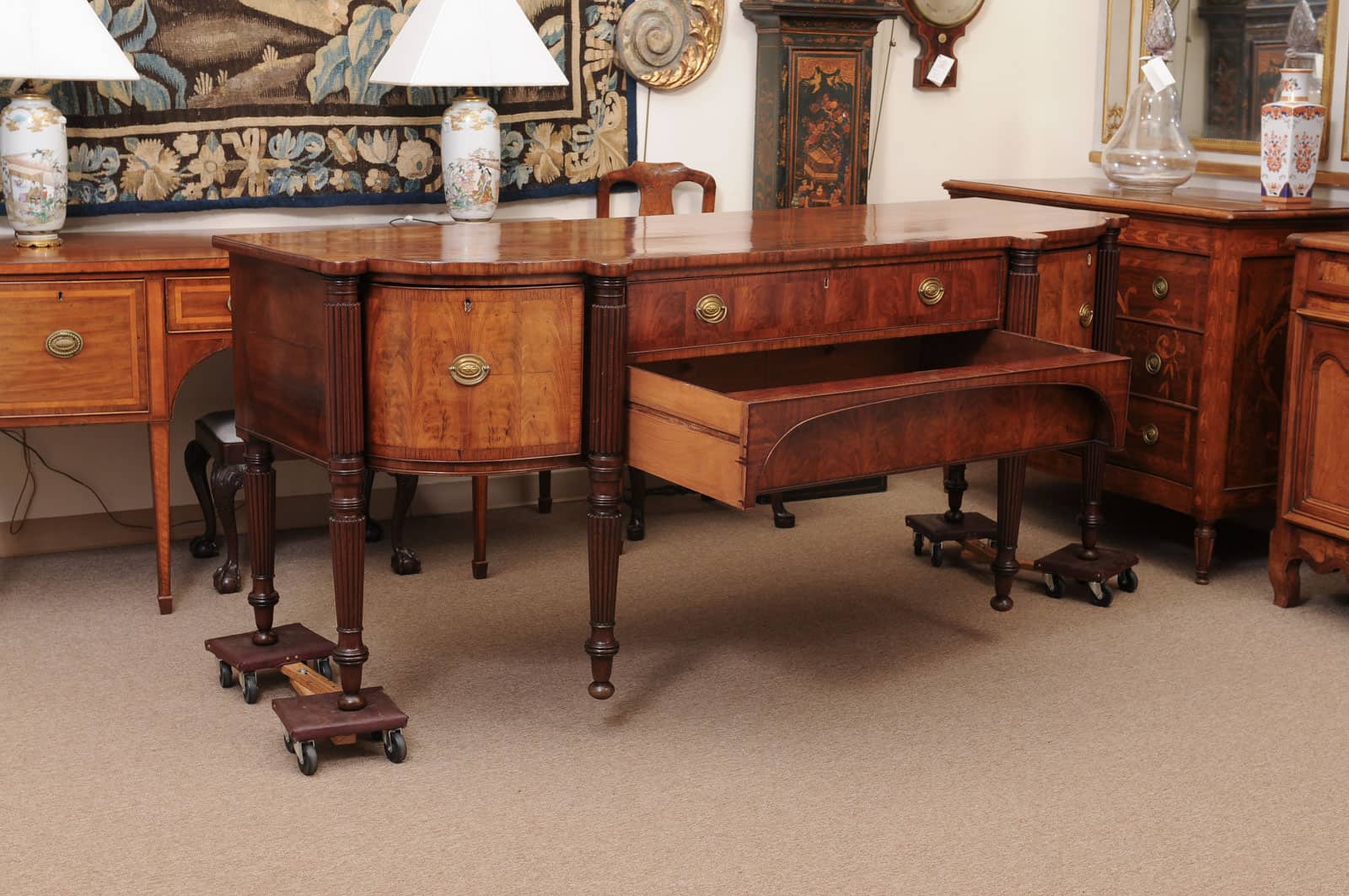 Early 19th Century George IV Mahogany Sideboard with Crossbanding and Reeded Rounded Legs - Image 8
