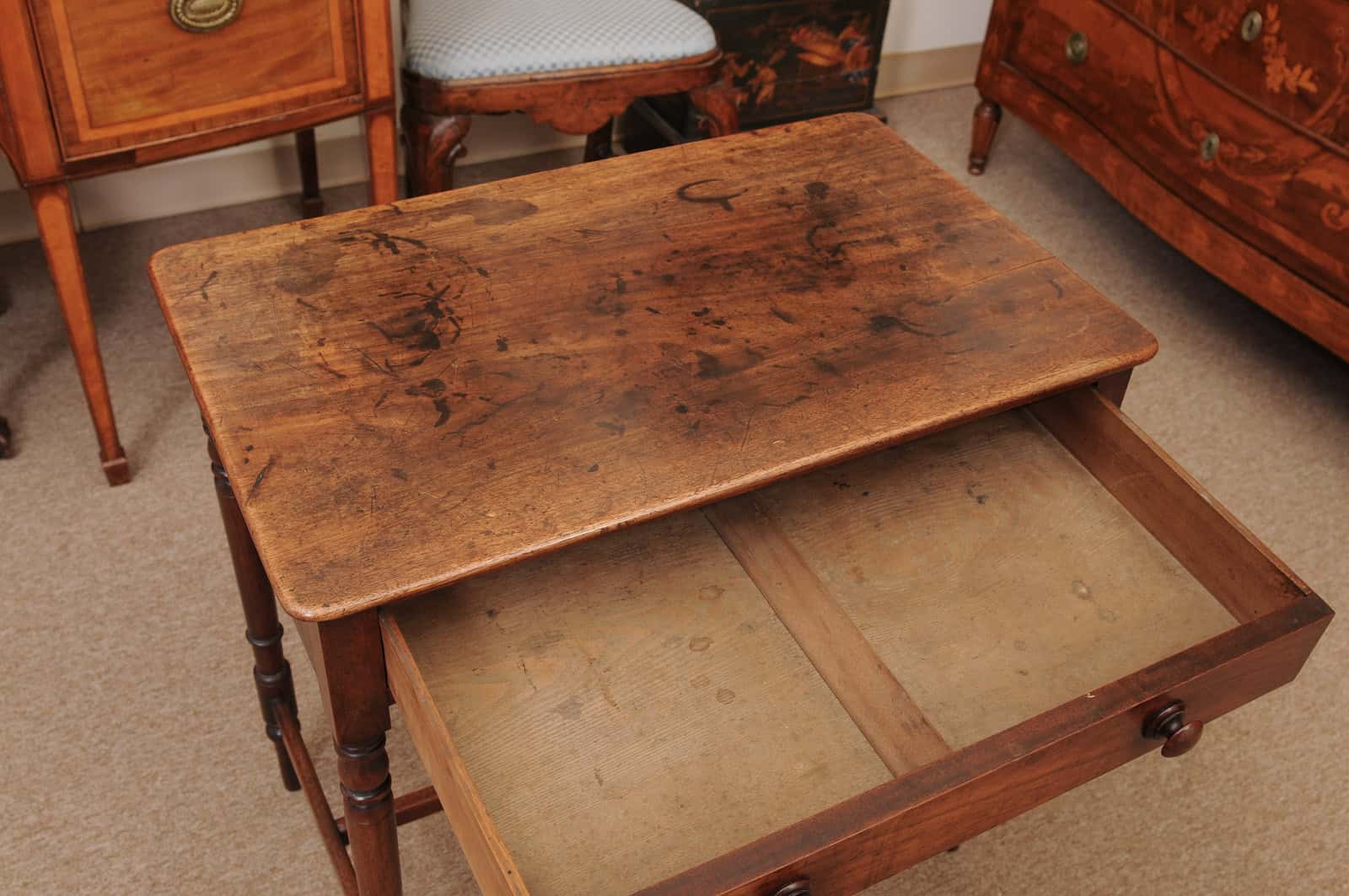 English 19th Century Mahogany Side Table Featuring 1 Drawer with wooden Pulls, Turned Legs and H-Form Stretcher - Image 6