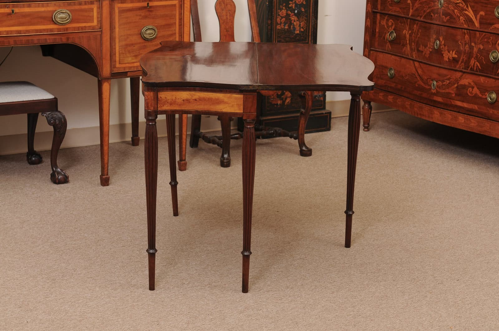 American Game Table in Maple & Mahogany with Reeded Legs, Possibly Salem, MD, Ca. 1815 - Image 13