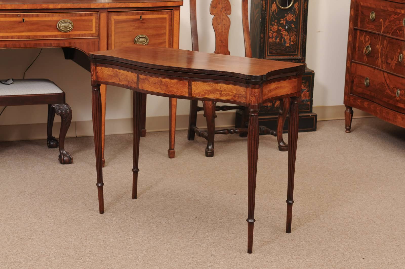 American Game Table in Maple & Mahogany with Reeded Legs, Possibly Salem, MD, Ca. 1815 - Image 14