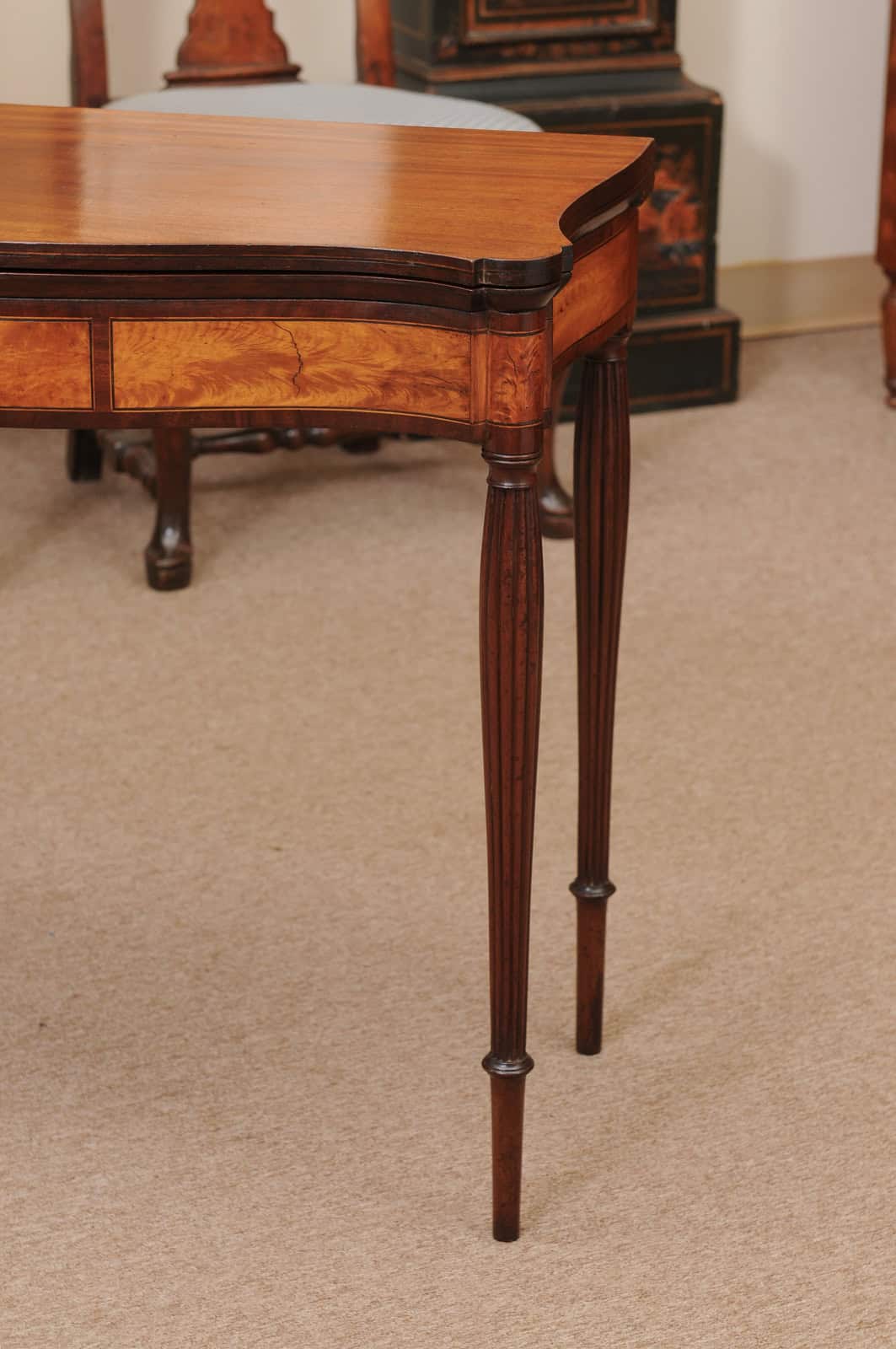American Game Table in Maple & Mahogany with Reeded Legs, Possibly Salem, MD, Ca. 1815 - Image 16