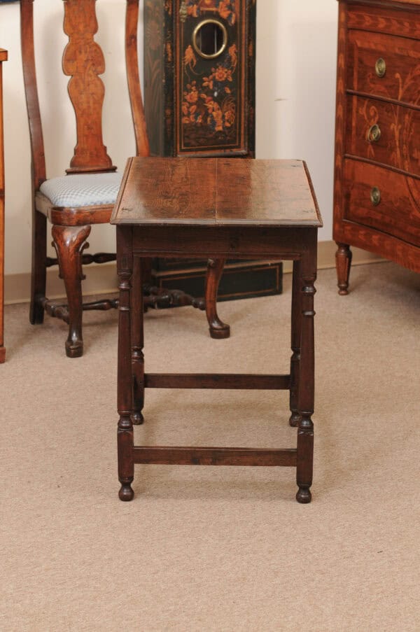 English Oak 18th Century Side Table Featuring 1 Drawer with inlay, Turned Legs and Box Stretcher - Image 11