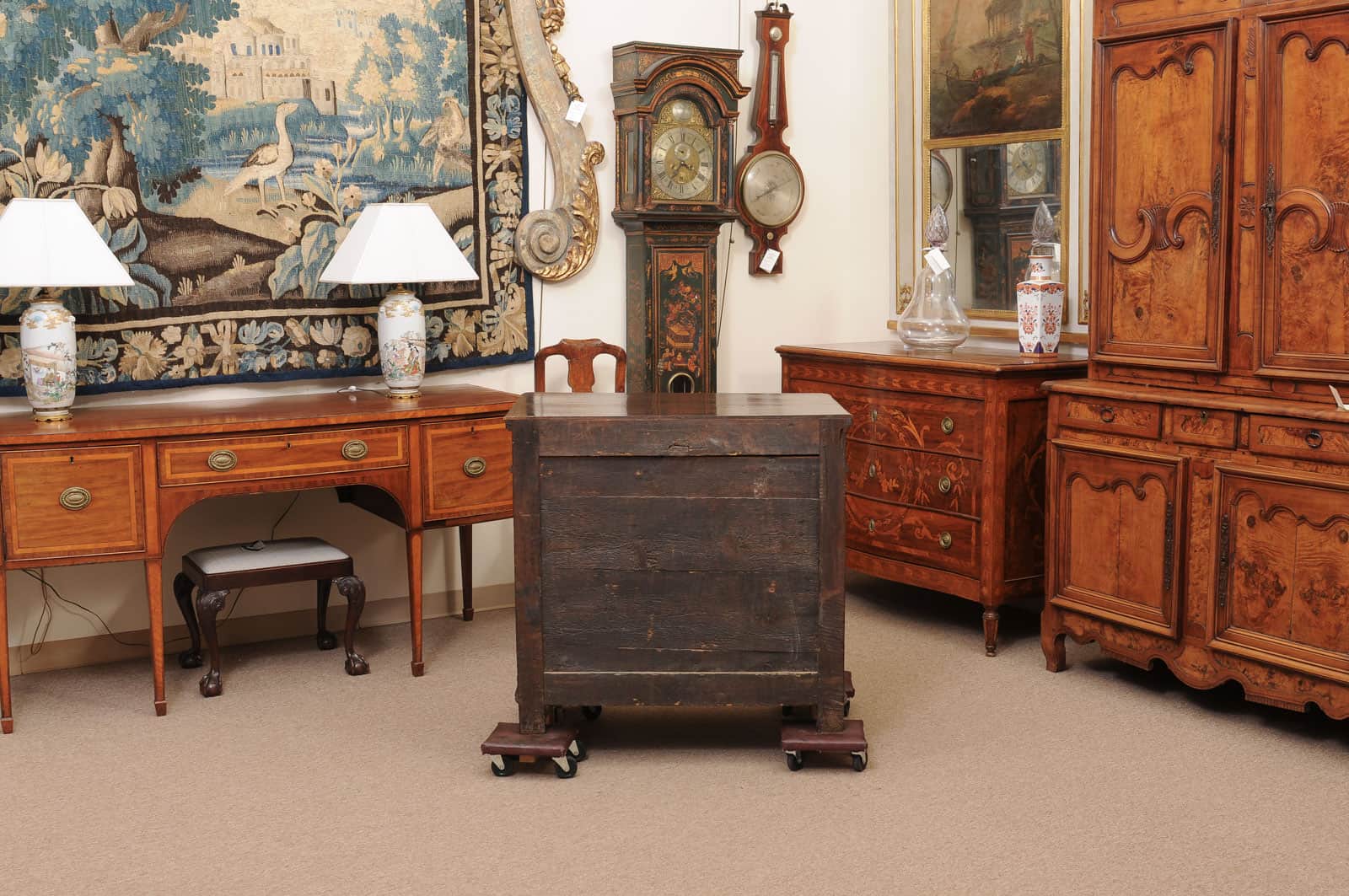 18th Century English Oak Jacobean Style Chest with 5 Drawers and Tear Drop Pulls. - Image 9