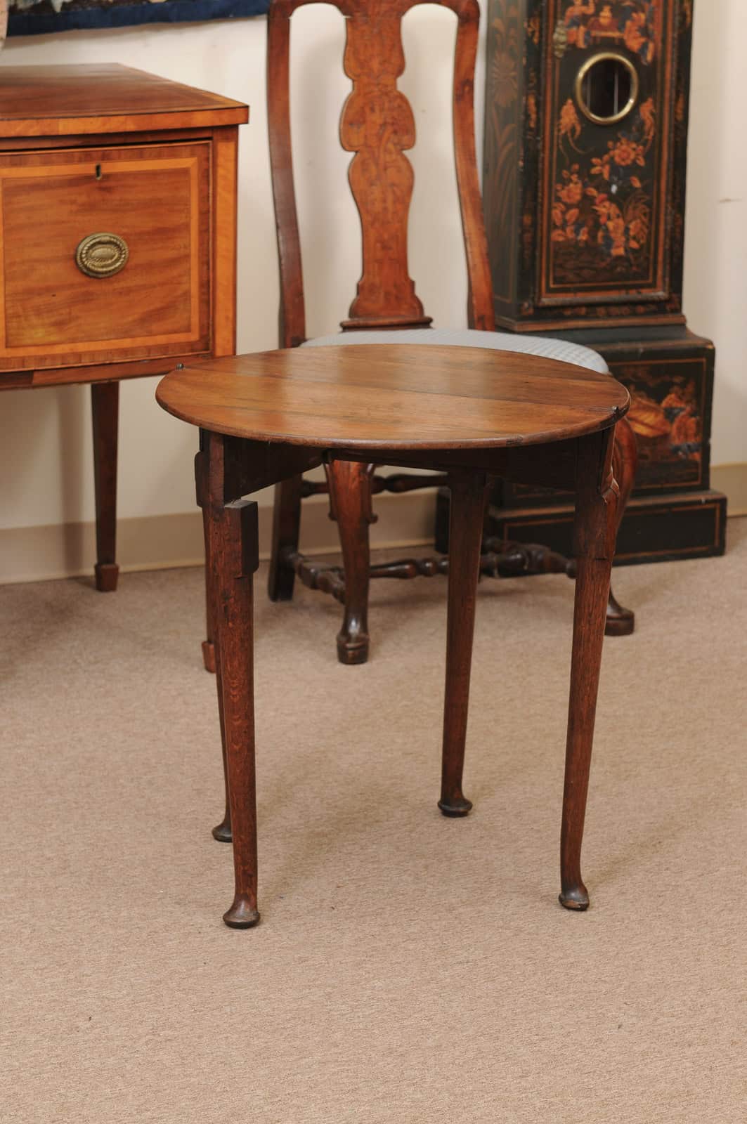 English Early 18th Century Petite Queen Anne Oak Demilune Game Table with Flip Top - Image 10