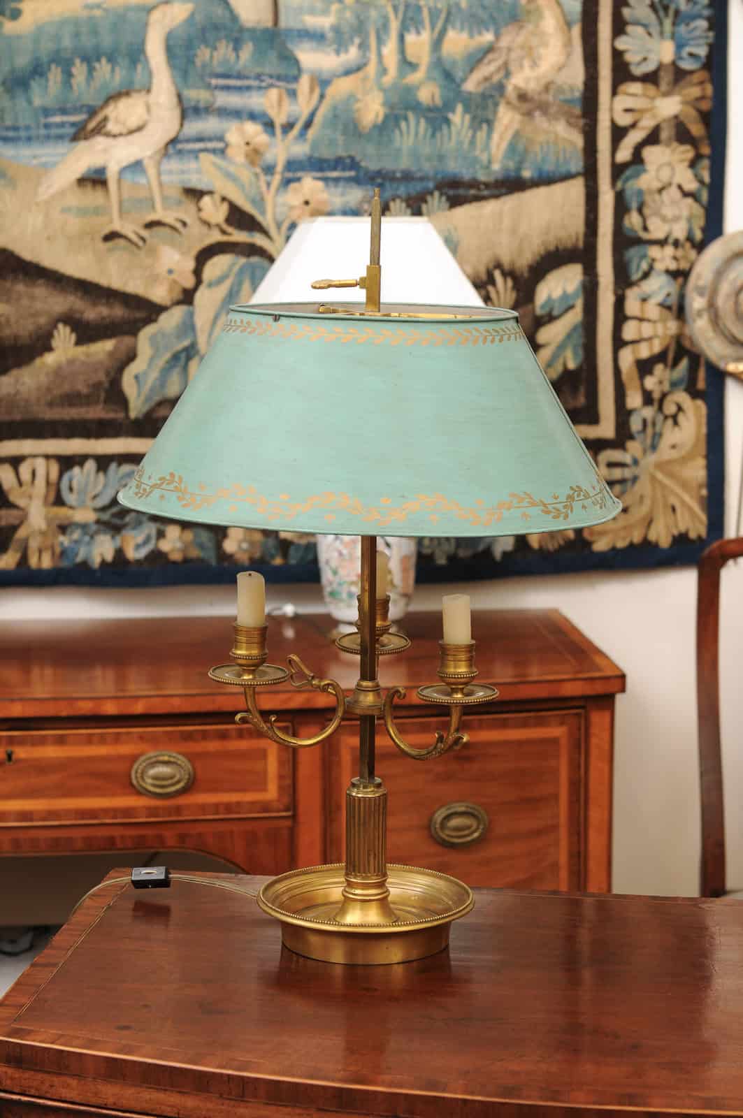 French Bouillotte Lamp in Bronze and Blue Tole Shade, 20th Century - Image 6