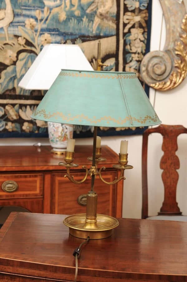 French Bouillotte Lamp in Bronze and Blue Tole Shade, 20th Century - Image 8