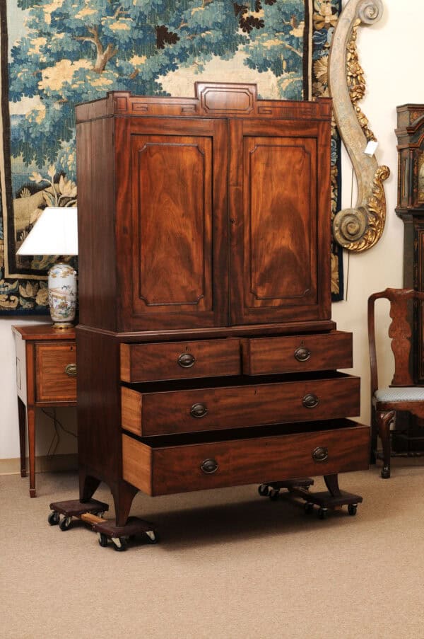 19th Century English Mahogany Linen Press with Cornice Featuring Greek Key Detail and Splayed Legs - Image 4