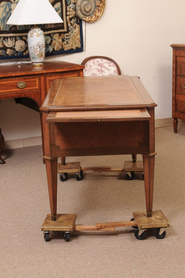 French Directoire Style Writing Table in Walnut and Kingswood with Brown Leather Top,  5 Drawers and Slides, 20th Century - Image 14