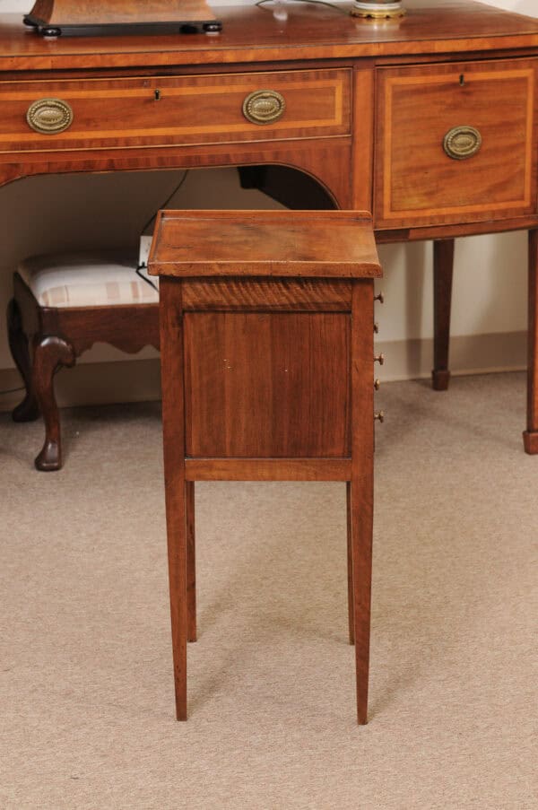 French Directoire Chevet ca. 1800 - Image 7