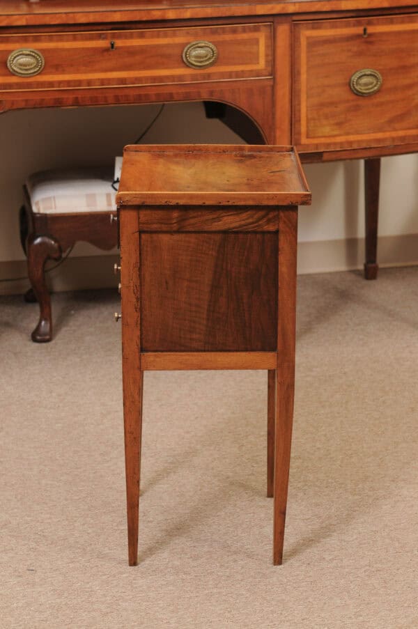 French Directoire Chevet ca. 1800 - Image 11