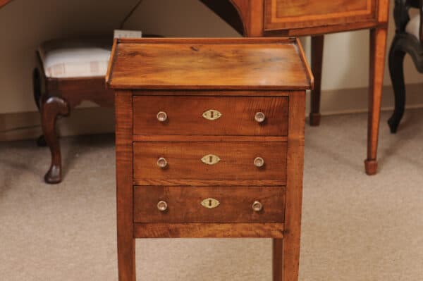 French Directoire Chevet ca. 1800 - Image 14