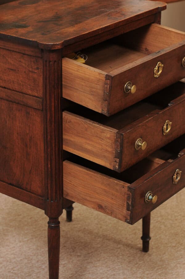 Directoire Walnut Chiffonier / Bedside Table, French Late 18th Century - Image 5