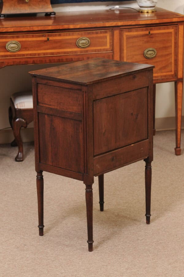 Directoire Walnut Chiffonier / Bedside Table, French Late 18th Century - Image 10