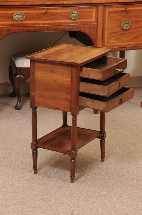 18th Century French Walnut Chiffonier / Bedside Table with 3 Drawers - Image 4