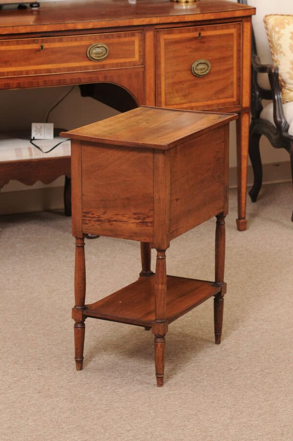 18th Century French Walnut Chiffonier / Bedside Table with 3 Drawers - Image 10
