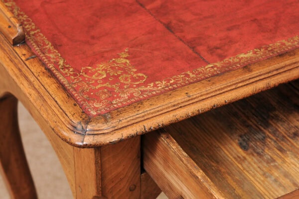 18th Century French Louis XV Walnut Writing Table with Leather Top - Image 7