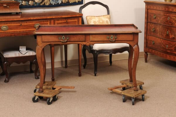 18th Century French Louis XV Walnut Writing Table with Leather Top - Image 14