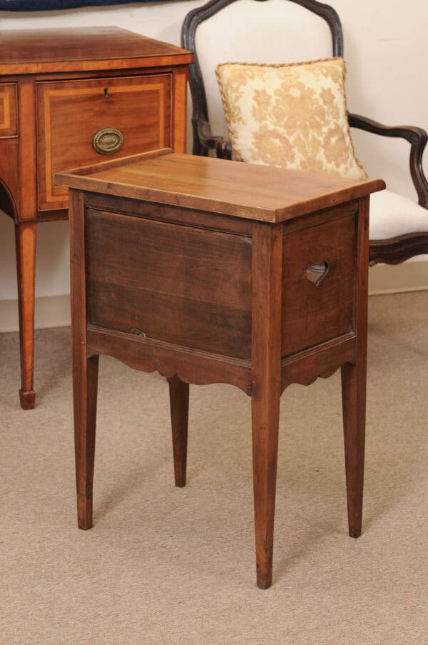 Walnut Chevet / Bedside Table with Drawer, French 18th Century - Image 8