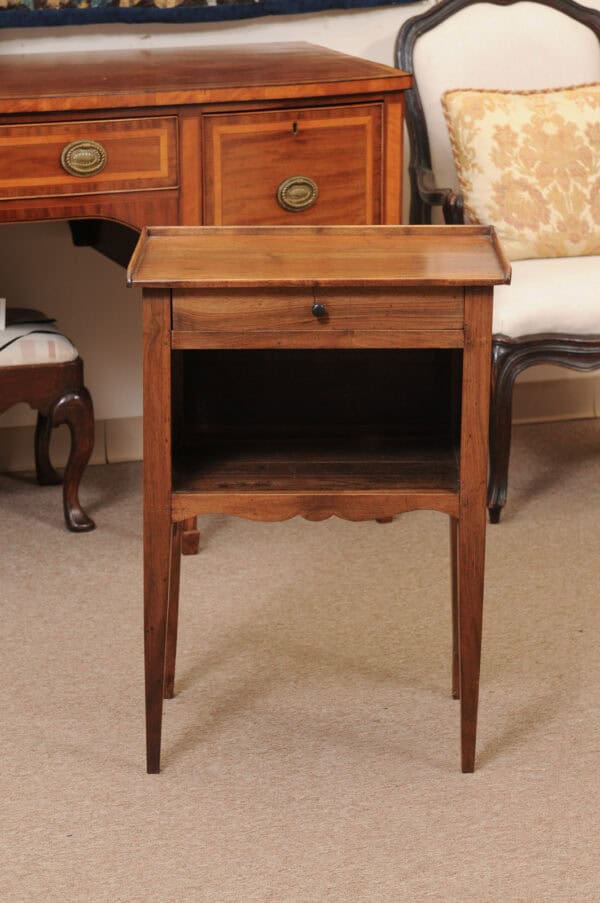 Walnut Chevet / Bedside Table with Drawer, French 18th Century - Image 14