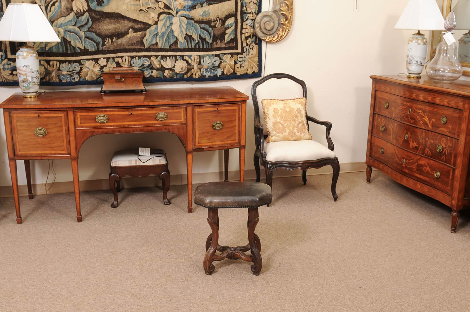 17th Century Italian Baroque Bench in Walnut - Image 8