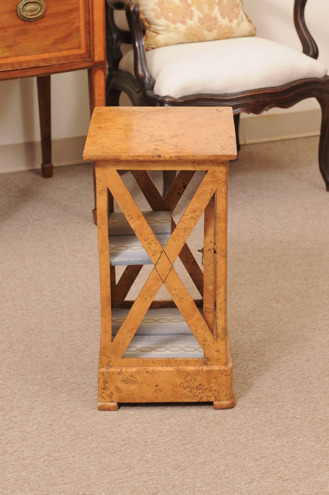 19th Century French Charles X Burled Elm Bedside Cabinet - Image 5
