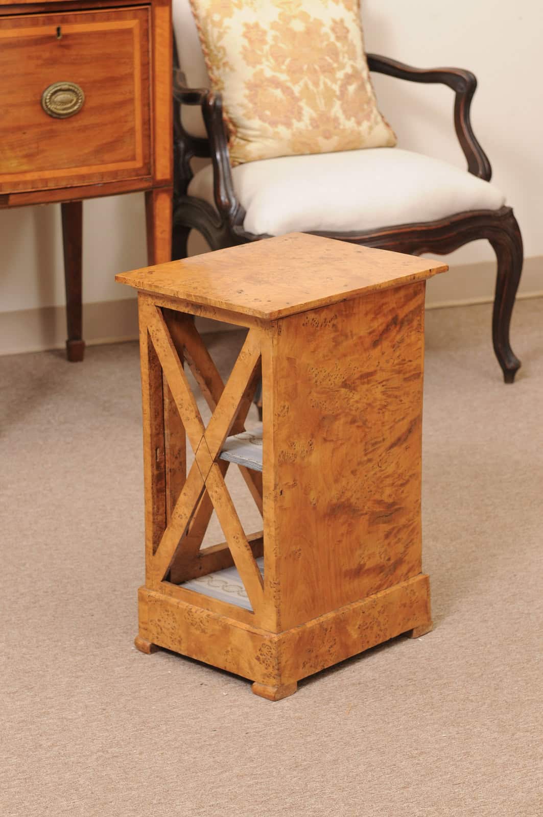 19th Century French Charles X Burled Elm Bedside Cabinet - Image 8