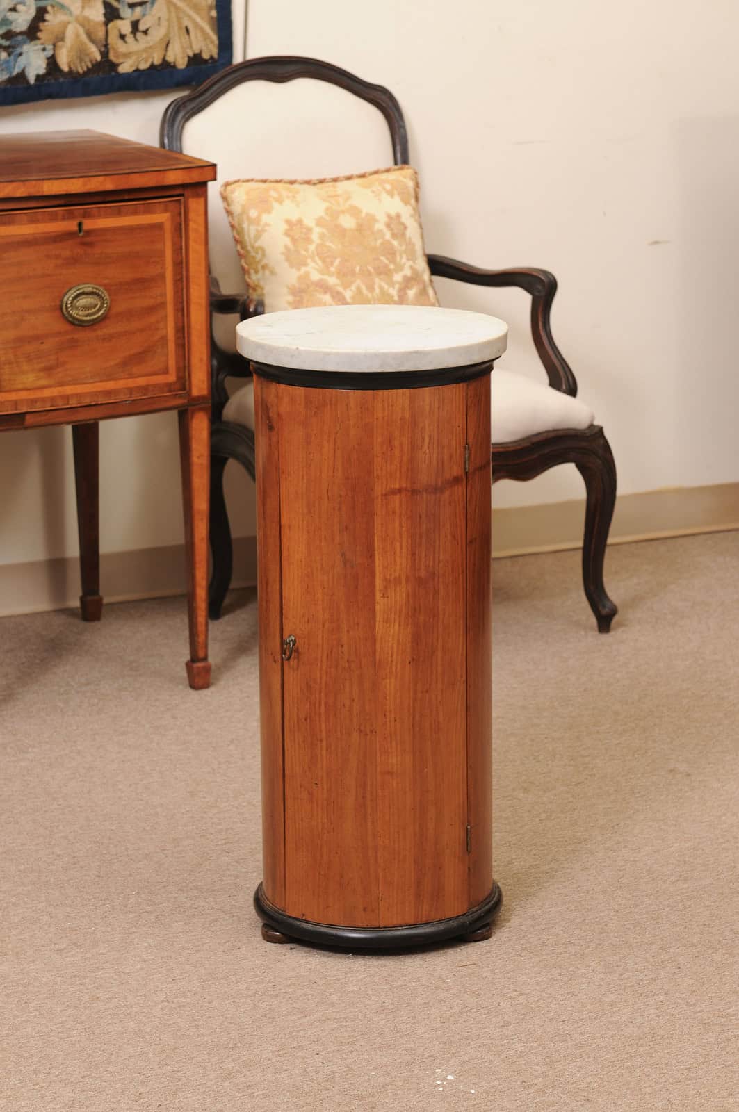 19th Century Italian Round Bedside Cabinet with Marble Top - Image 3