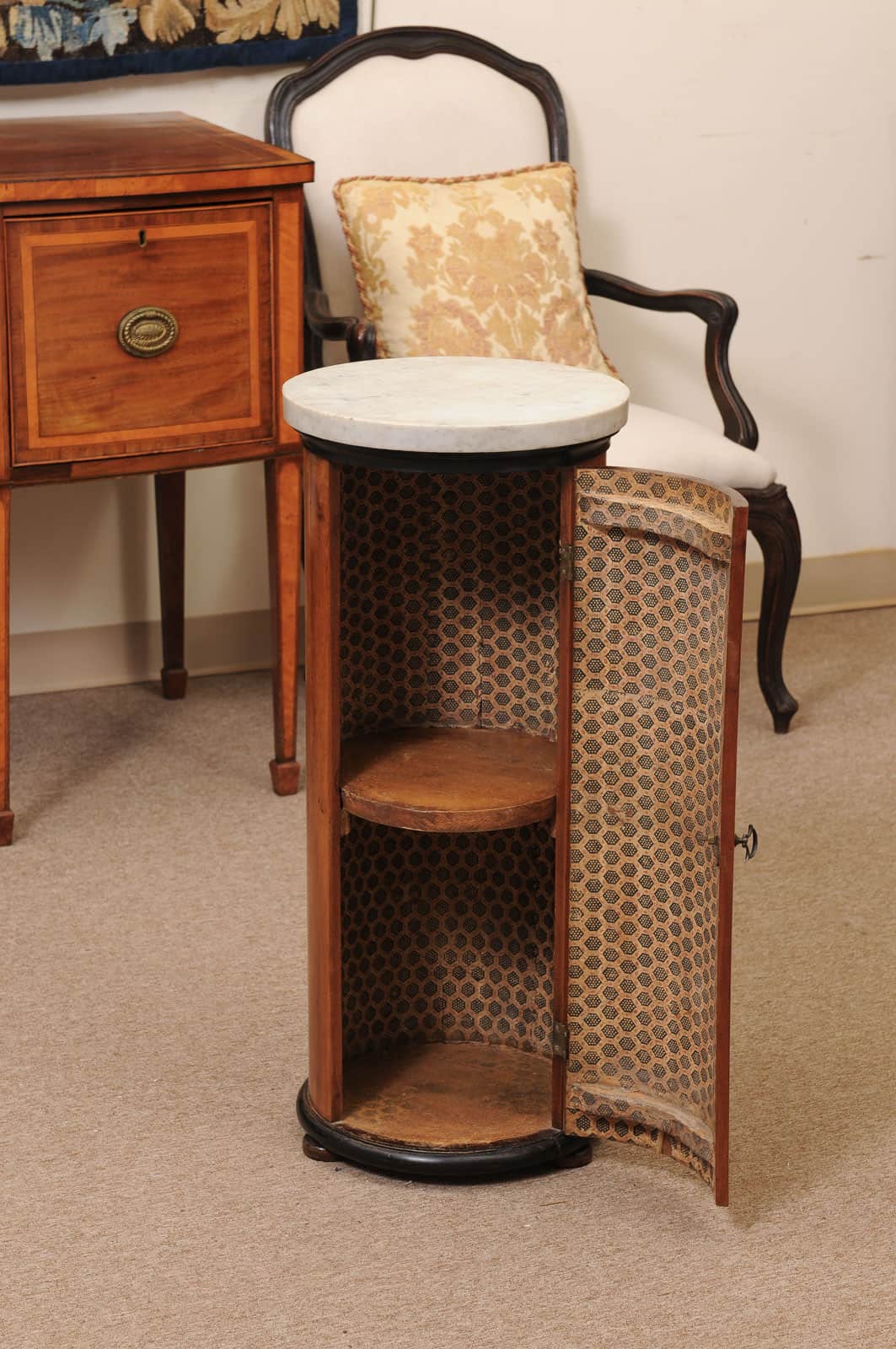19th Century Italian Round Bedside Cabinet with Marble Top - Image 5