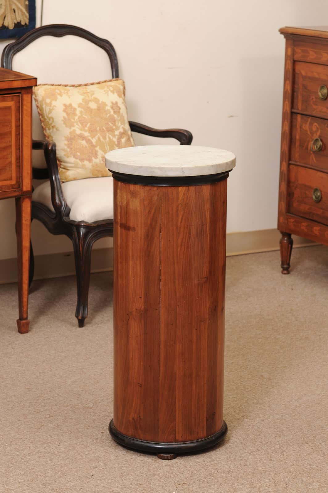 19th Century Italian Round Bedside Cabinet with Marble Top - Image 8