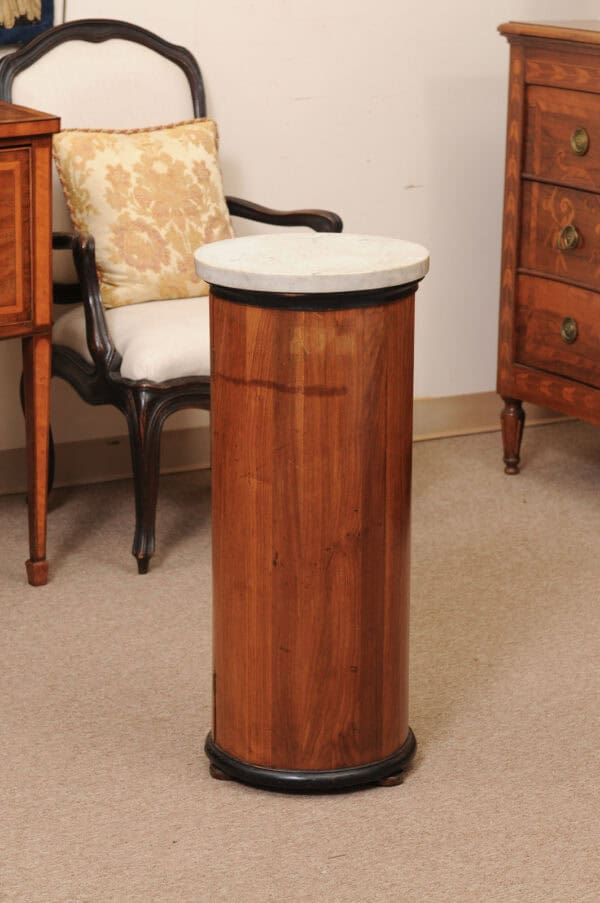 19th Century Italian Round Bedside Cabinet with Marble Top - Image 9